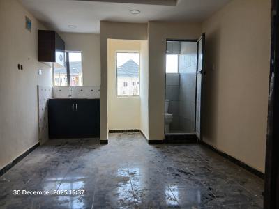 a Newly Built Spacious Roomself Contain, Abule Ijesha, Yaba, Lagos, Self Contain (single Rooms) for Rent