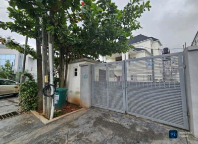 Classic 5-bedroom Residence with Modern Amenities & Generous Parking, Lekki Phase 1, Lekki Phase 1, Lekki, Lagos, Detached Duplex for Rent