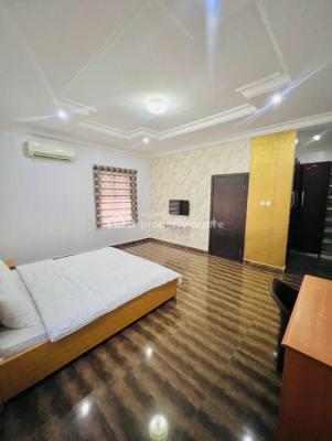 Single Room in a 4 Bedroom Apartment, Agungi, Lekki, Lagos, Self Contain (single Rooms) for Rent