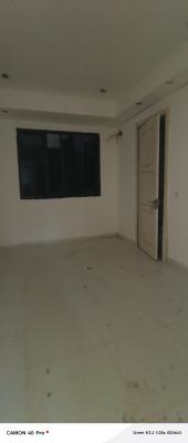 Shared Apartment in a 3bedroom Flat in Osapa, Osapa London, Lekki, Lagos, Self Contain (single Rooms) for Rent