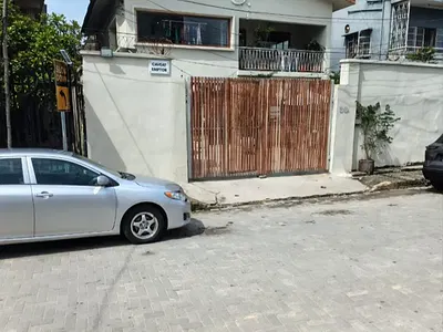 440SQM Plot with a Detached Building (Talking to Mandate) — Ikoyi, Lagos