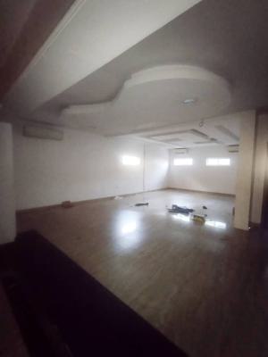 Spacious Open Plan Space Facing The Major Road, Off Admiralty Way, Lekki Phase 1, Lekki, Lagos, Restaurant / Bar for Rent