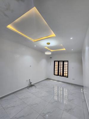 2-bedroom Apartment, Ologolo, Lekki, Lagos, Flat / Apartment for Rent