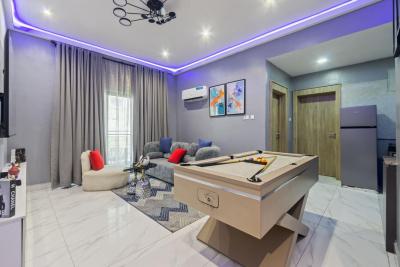 C*white Rose:* Urban 1 Bedroom Apartment with Swimming Pool and Othe, Lekki Phase 1, Lekki, Lagos, Flat / Apartment Short Let