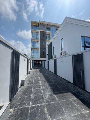 Very Spacious and Modern 3-bedroom Apartment Located in a Secure Gated, Very Spacious and Modern 3-bedroom Apartment Located in a Secure Gated, Lekki Phase 1, Lekki, Lagos, Detached Duplex for Sale