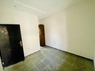 Massive Mini Flat, Kajola Phase 2, Ibeju-lekki Lagos, Lakowe, Ibeju Lekki, Lagos, Mini Flat (room and Parlour) for Rent