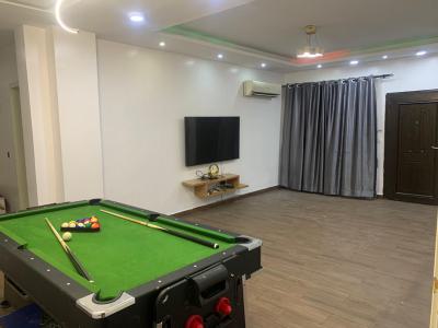 Semi-furnished 3bedroom Apartment with Gym, Snooker Board, Table Tenni, Victoria Island (vi), Lagos, Flat / Apartment for Rent