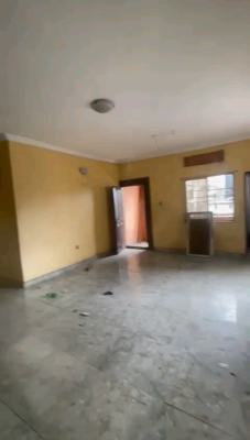 3 Bedroom Flat ( Renovation Going on) with 3 Toilets & 2 Baths, Alagomeji, Yaba, Lagos, Flat / Apartment for Rent