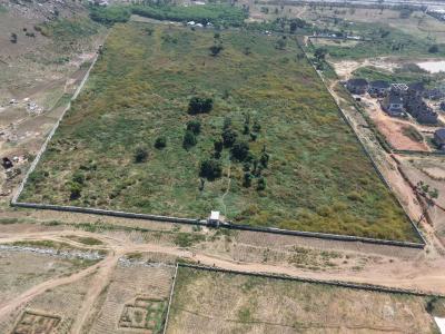 Land 9.25 Hectares  Asking Price: #12 Billion (negotiab, Wuye, Abuja, Mixed-use Land for Sale