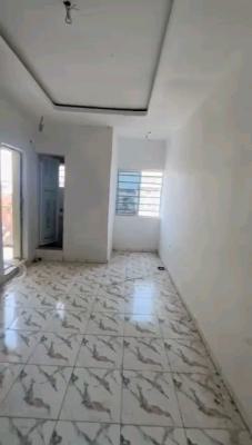 an Executive, Very Decent, Standard and Nice Miniflat, Off Pedro Road, Shomolu, Lagos, Mini Flat (room and Parlour) for Rent