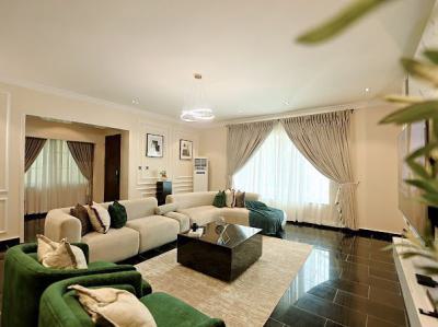 Contemporary 3 Bedroom Penthouse with Topnotch Amenities, Banana Island, Ikoyi, Lagos, Flat / Apartment Short Let