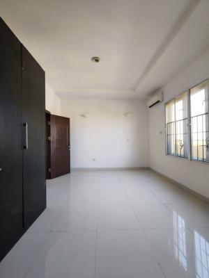 a Spacious 3 Bedroom Apartment Penthouse Plus Bq in Lekki Pha, Lekki Phase 1, Lekki, Lagos, House for Rent