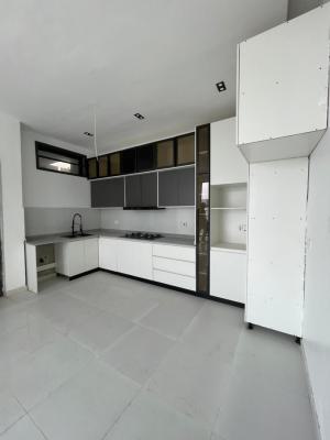 Luxury 2 Bedroom Flat, Ologolo, Lekki, Lagos, Flat / Apartment for Rent
