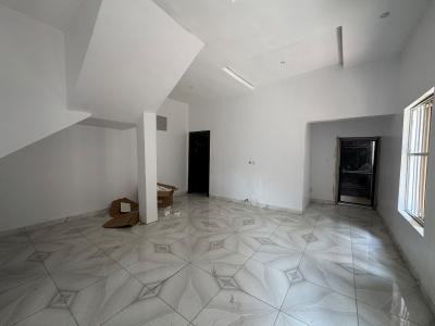 Beautiful Luxury 2 Bedroom Apartment, New Road, Lekki Phase 2, Lekki, Lagos, Flat / Apartment for Rent