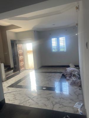 4 Bedroom Terraced Duplex in a Secured Estate, Unilag Estate, Gra Phase 1, Magodo, Lagos, Terraced Duplex for Rent