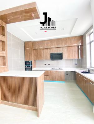 2 Bedroom Apartment, Lekki Phase 1, Lekki, Lagos, House for Sale