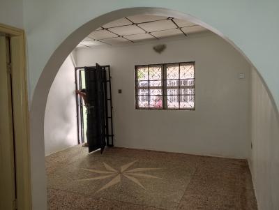 2 Bedrooms Flat, Bergville Road, Gaduwa, Abuja, Flat / Apartment for Rent