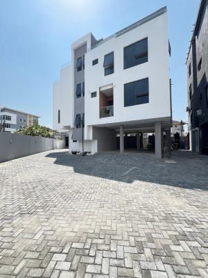 Elegantly Built 4 Bedroom Maisonette, Lekki Phase 1, Lekki, Lagos, Block of Flats for Sale