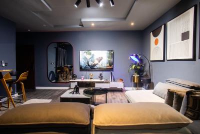 Spacious and Luxurious  1-bedroom Apartment, Lekki Phase 1, Lekki, Lagos, Flat / Apartment Short Let