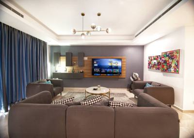 Luxury 1 Bedroom Terrace Apartment with Ps5, Pool, Snooker Board, Gym,, Lekki Phase 1, Lekki, Lagos, Flat / Apartment Short Let