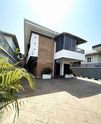 Spacious 5-bedroom Detached House with Bq, Security House & Pool, Lekki Phase 1, Lekki, Lagos, Detached Duplex for Rent