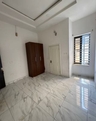 Single Room Upstairs  Available in a Shared Apartment, Ikota, Lekki, Lagos, Self Contain (single Rooms) for Rent