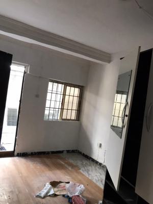 a Very Standard, Clean, and Affordable Sefcon in  a Serene Estate, Lekki Phase 1, Lekki Phase 1, Lekki, Lagos, Self Contain (single Rooms) for Rent