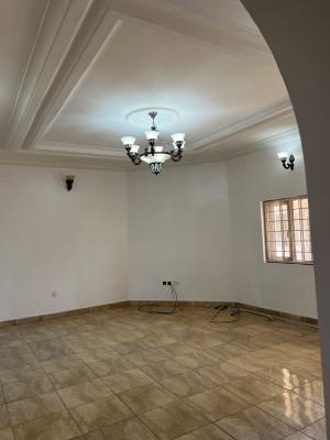Clean 3 Bedroom Flat, Ground Floor, Fully Tarred Rd, Jahi Gilmore,(tarred Rd), Jahi, Abuja, Flat / Apartment for Rent