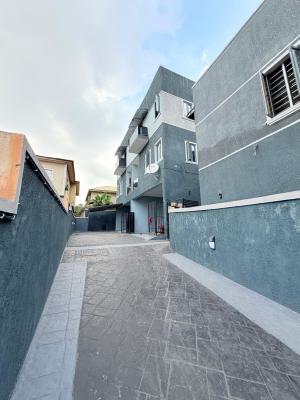 Newly 4 Bedroom Semi Detached Duplex, Magodo, Magodo, Lagos, Semi-detached Duplex for Sale