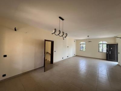 Nicely Renovated 3 Bedrooms Flat (up Floor), Lekki Phase 1, Lekki, Lagos, Flat / Apartment for Rent