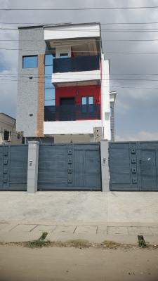 1 Unit of 6 Bedroom Duplex, 2 Unit 2 Bedroom Apartment, Lekki Phase 2, Lekki, Lagos, Detached Duplex for Sale