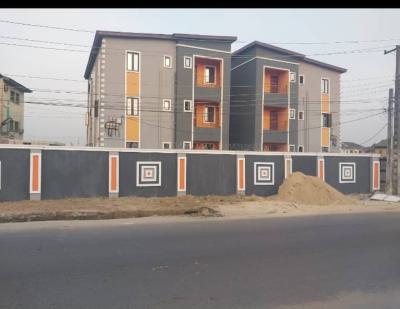 a Well Finished Flats with a Maid Room Attached, Soluyi, Gbagada, Lagos, Flat / Apartment for Sale