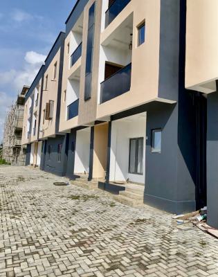 Super Clean Brand New in Serene Estate, Behind Shoprite, Sangotedo, Ajah, Lagos, Flat / Apartment for Rent