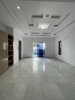 Newly Built 2bedroom Flat Upstairs, Ologolo Jakande Lekki, Lekki, Lagos, Flat / Apartment for Rent
