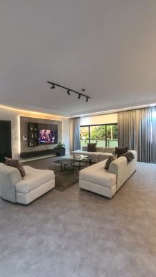 Fully Furnished and Serviced 3 Bedroom Apartment, Banana Island Road, Old Ikoyi, Ikoyi, Lagos, Flat / Apartment for Rent