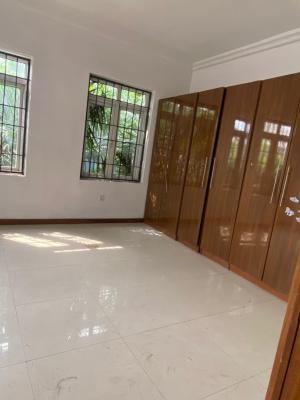 Luxurious Studio + Open Kitchen, Off Oniru Market Road in an Estate, Lekki Right, Oniru, Victoria Island (vi), Lagos, Self Contain (single Rooms) for Rent