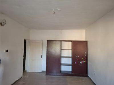 a 2 Bedroom Flat on Ground Floor, Off Adetokumbo Ademola, Wuse 2, Abuja, Flat / Apartment for Rent