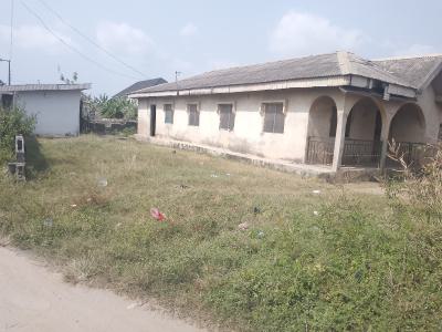 6 Bedroom with Bq, Maternity Off Bayeku Road, Igbogbo, Ikorodu, Lagos, Detached Bungalow for Sale