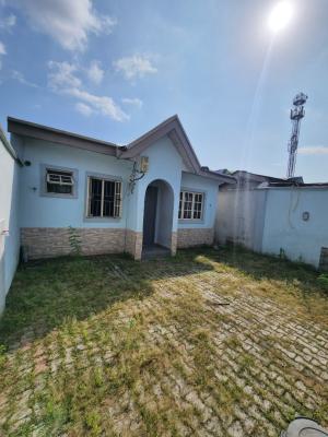 3 Bedroom Detached Bungalow (alone in The Compound), Randle Avenue Surulere, Surulere, Lagos, Detached Bungalow for Rent