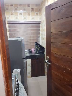 2 Bedrom Apartment, 25 Meadow Estate Ogombo Road, Ajah, Lagos, Flat / Apartment for Rent