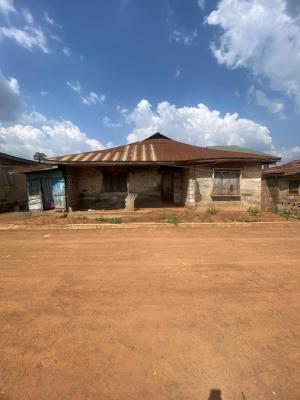 an Old Building on a Full Plot of Land Close to Tarred Road, Around Isolo, Akure, Ondo, Detached Bungalow for Sale