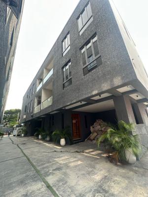 Neatly Built 4bedroom Terrace Duplex with Bq, Off Bisola Durosimi Etti, Lekki Phase 1, Lekki, Lagos, Terraced Duplex for Sale