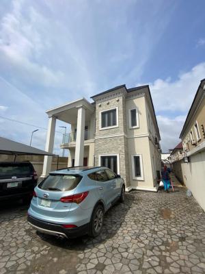 Spacious 5-bedroom Fully Detached House with Bq, Lekki Right, Lekki, Lagos, Detached Duplex for Rent