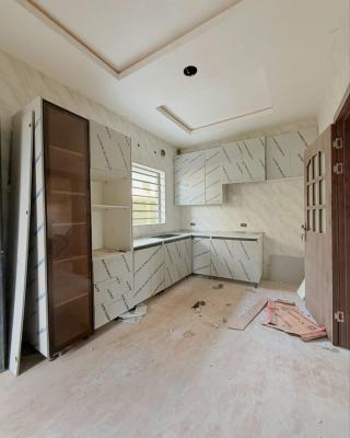 Spaciously Built 4 Bedroom Terraced Duplex, Maryland, Lagos, Terraced Duplex for Sale