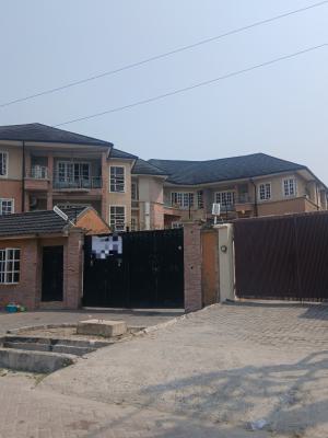 3 Bedroom Flat with a Room Bq, Off Oladimeji Alo, Lekki Phase 1, Lekki, Lagos, Flat / Apartment for Rent