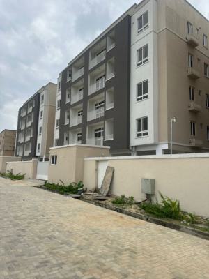 a Must See 3 Bedroom Apartment Osapa, Northern Foreshore Extension, Osapa, Lekki, Lagos, Flat / Apartment for Rent