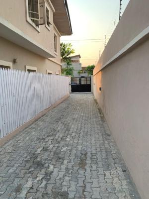 Standard Ensuit 2 Bedroom Apt with Bq, in a Serene Environment, Lekki Phase 1, Lekki, Lagos, Flat / Apartment for Rent