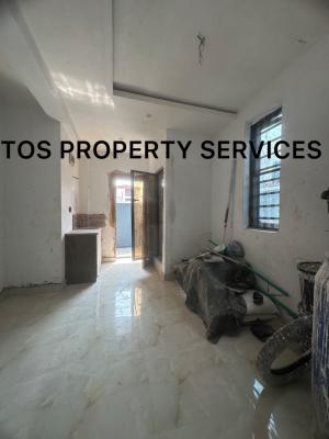 New Miniflat + 2 Toilets, Yaba, Yaba, Lagos, Mini Flat (room and Parlour) for Rent