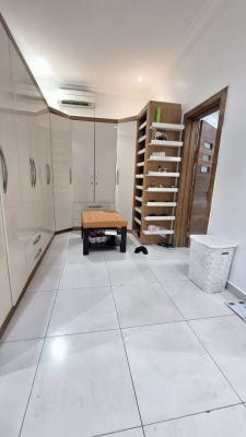 an Elevated Fully Furnished 5 Bedroom Detatched House, Off Admiralty, Lekki Phase 1, Lekki, Lagos, House for Rent
