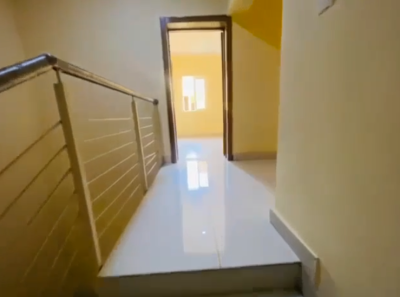 Room Upstairs, Orchid Rd, Lekki, Lekki Phase 2, Lekki, Lagos, Flat / Apartment for Rent